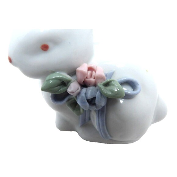 2 Porcelain White Rabbit Bunny Figurines Hand Painted Ceramic Spring Decor VTG - Picture 3 of 16
